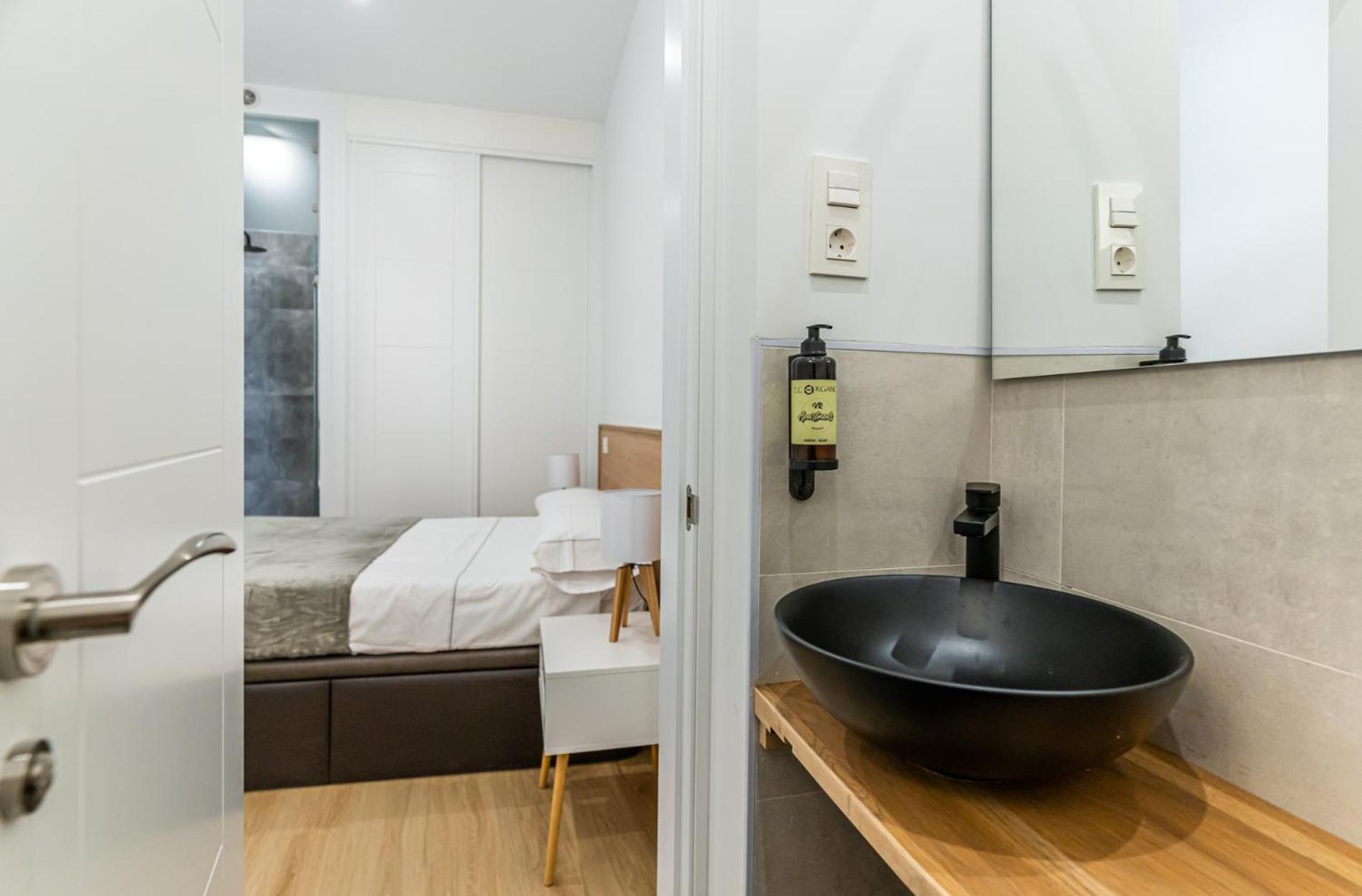 Vr Jeronima Apartments Madrid Eksteriør billede