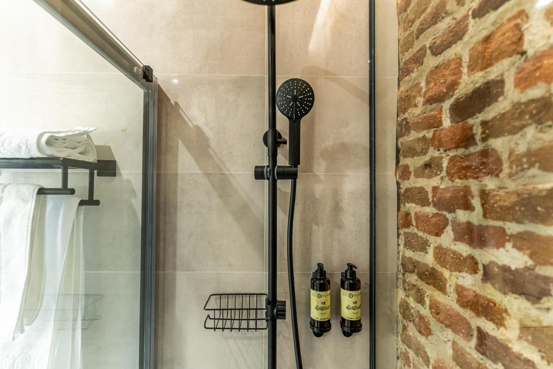 Vr Jeronima Apartments Madrid Eksteriør billede