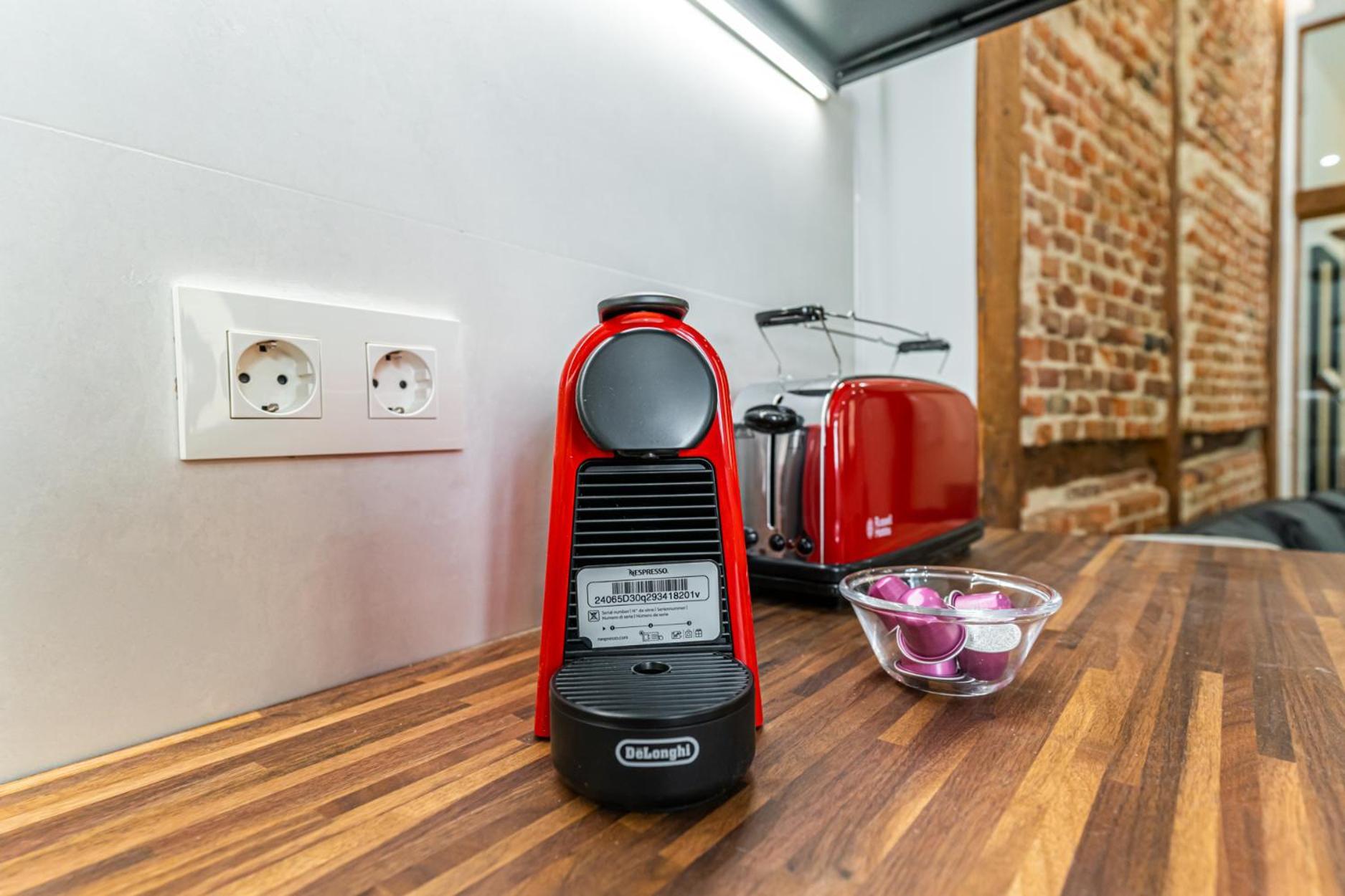 Vr Jeronima Apartments Madrid Eksteriør billede